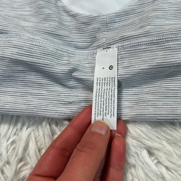 Lululemon Align Reversible Bra *Light Support, A/B Cups White Wee Are - Picture 3 of 5